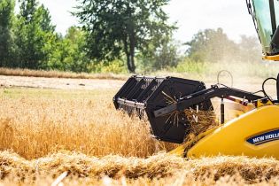   Od 16 września obowiązuje zakaz przywozu z Ukrainy do Polski niektórych produktów rolnych. Chodzi o pszenicę, kukurydzę, nasiona rzepaku i słonecznika.