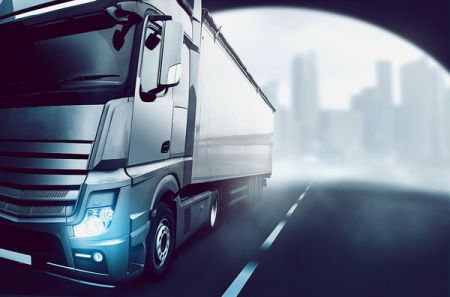 Nowe systemy bezpieczeństwa w ciężarówkach od lipca 2024 r.